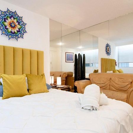 Eclectic Jungle: 4 Bedrooms In Beautifull Polanco Мехико Экстерьер фото